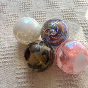 Colorful Blown Glass Art Spheres Set 4 Total Decor Ornaments Vintage